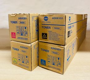 Genuine Konica Minolta TN620 Toner Set CMYK 
